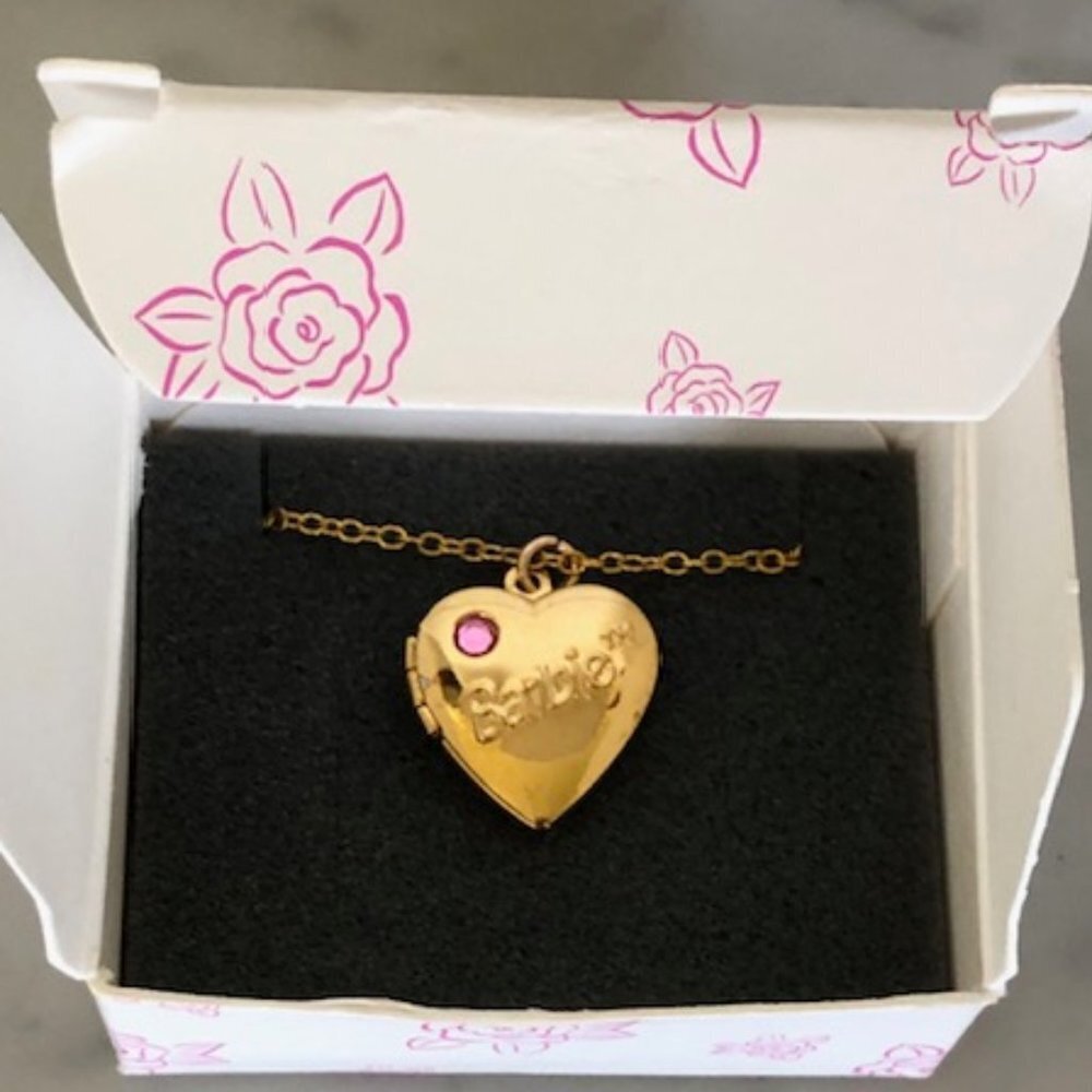 AVON Barbie Heart Locket Gold Tone 18" Chain IOB Vintage RARE